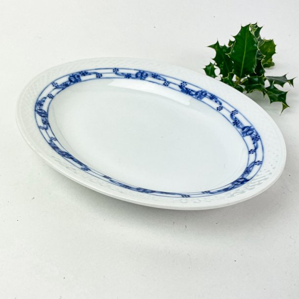 Royal Copenhagen Ovale Rosenknospe-Schale