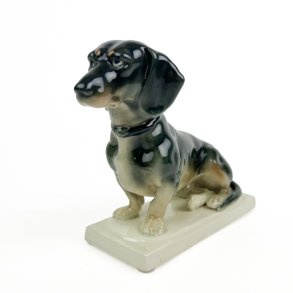 Vintage Volkstedt gravhund figur