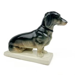 Vintage Volkstedt gravhund figur