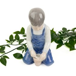 B&G figur 2127 Dreng med spand