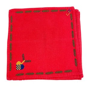 Fire broderede r�de retro juleservietter