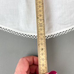 Hvidt vintage serveringsforkl�de