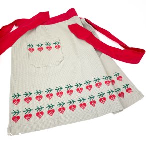 Retro forkl�de med broderede julehjerter