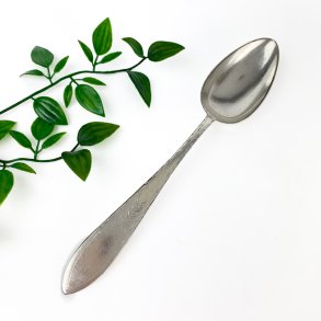 Antik s�lv ske med bright cut