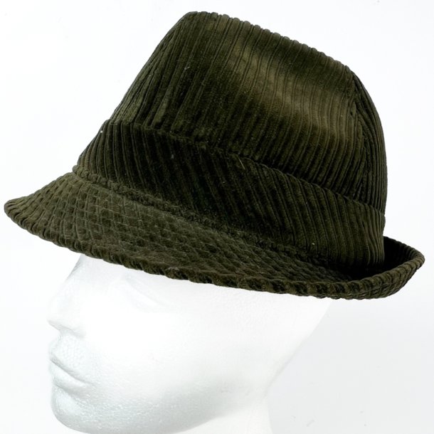 Gr�n vintage fedora i fl�jl str. 58