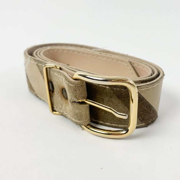 Vintage b�lte i diagonalstribet lyst ruskind - 83 cm