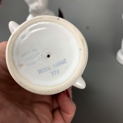 Fire porcelnsfigurer fra Sholm  ikke hre, ikke se, ikke tale, bede