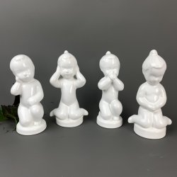 Fire porcelnsfigurer fra Sholm  ikke hre, ikke se, ikke tale, bede