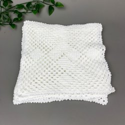 Seks hvide mundservietter