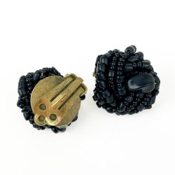 Vintage reclips med sorte perler