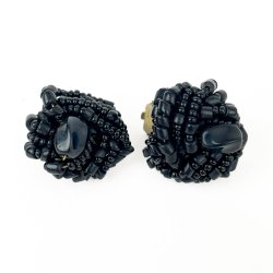 Vintage reclips med sorte perler