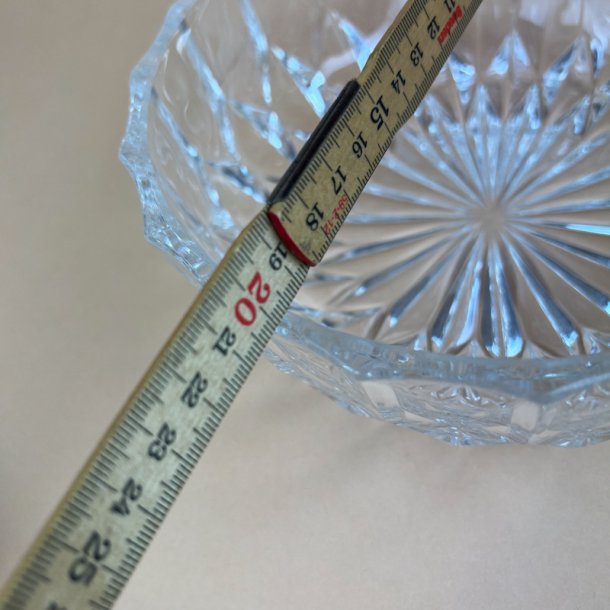 Prisme Lyngby vintage krystalsk�l - � 20 cm