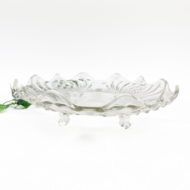 Vintage glasfad med b�lget kant