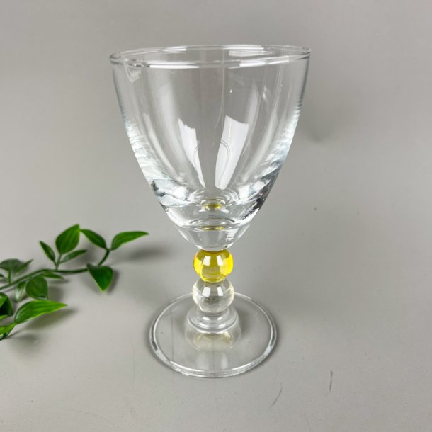 Vintage r�dvinsglas gul stilk