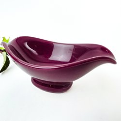 Vintage saucekande i bromb�rfarvet fajance