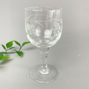 Vintage portvinsglas med drueklaser