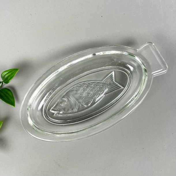 Vintage fiskesk�l presset glas