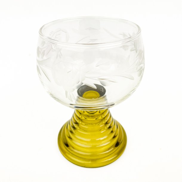 Blomsterslebet vintage vinglas med gr�n fod