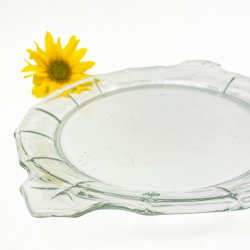 Elegant klart vintage lagkagefad