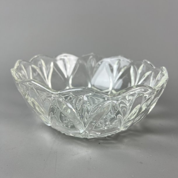 Klar vintage glassk�l