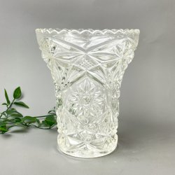 Vintage glasvase med stjernemnster