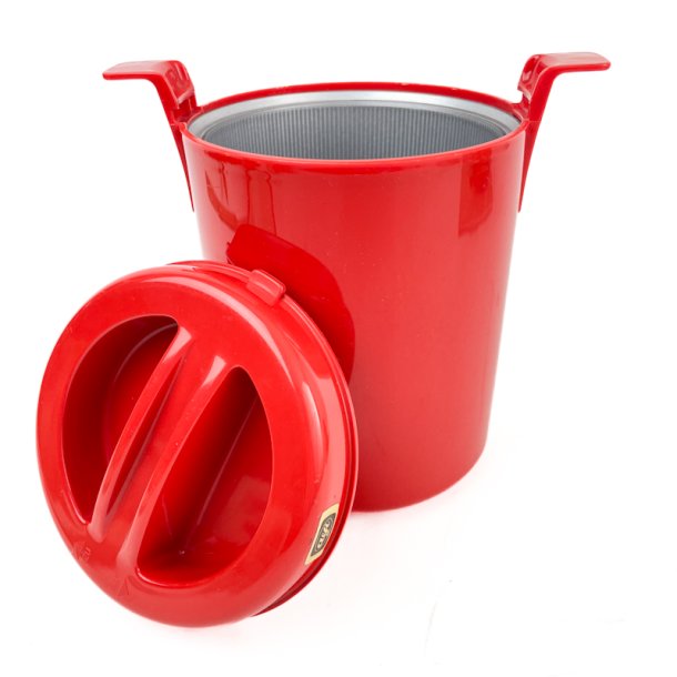 Roter Vintage-Eisk�bel