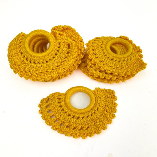 Ti gule vintage servietringe