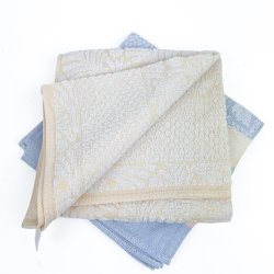 To pastelfarvede retro h�ndkl�der