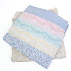 To pastelfarvede retro h�ndkl�der