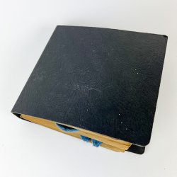 Vintage h�ndarbejdsl�rens strikkemappe