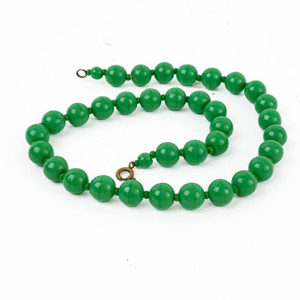 Grn vintage perlekde
