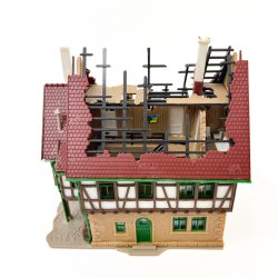 Vollmer modelhus  brndende bindingsvrkshus med lys