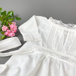 Vintage hvid baby l�jert fra 1943 � str. 68