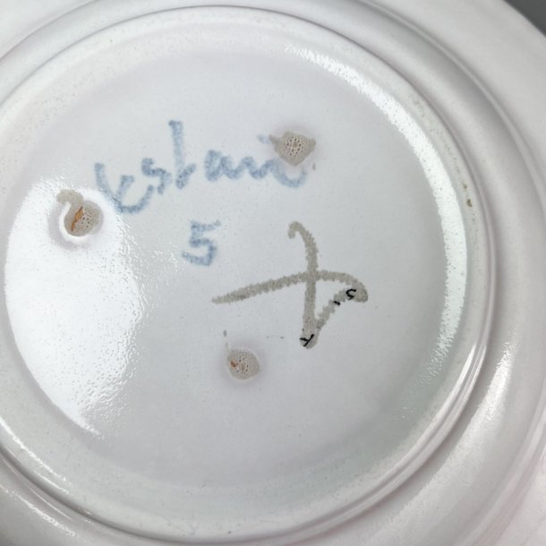 Keramisk sk�l rillet kant - Eslau