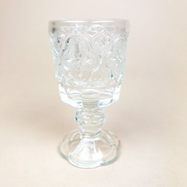 Vintage presset vinglas m�nstret