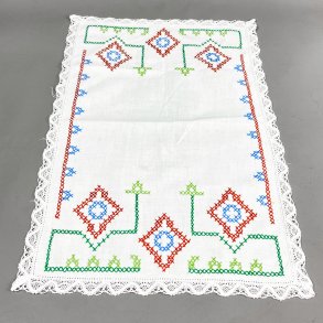 Vintage Tablettendeckchen mit Kreuzstichstickerei