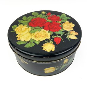 Sort vintage IRA kaged�se med roser