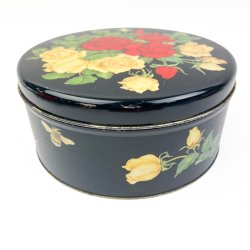 Sort vintage IRA kaged�se med roser
