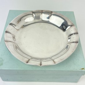 Vintage versilberte Schale mit gewelltem Rand