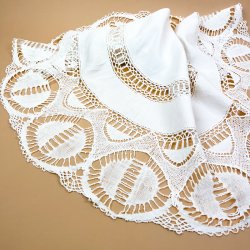 Smuk hvid retro rund dug � � 120 cm