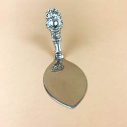 S�lv kagespade � Tret�rnet s�lvskaft