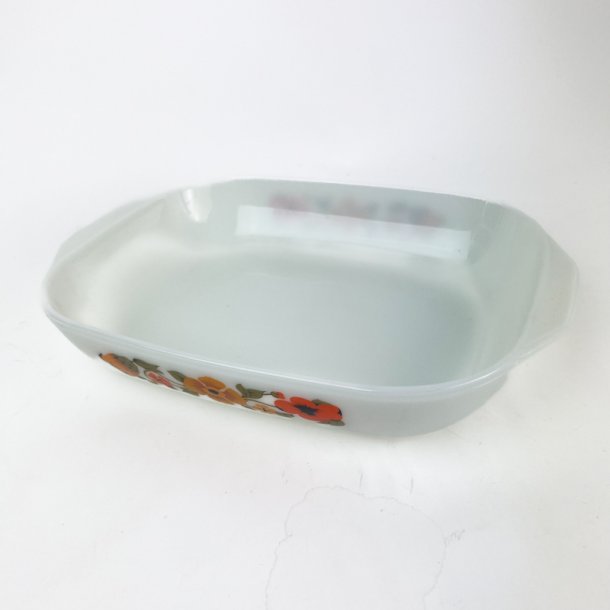 Blomstret vintage ildfast fad