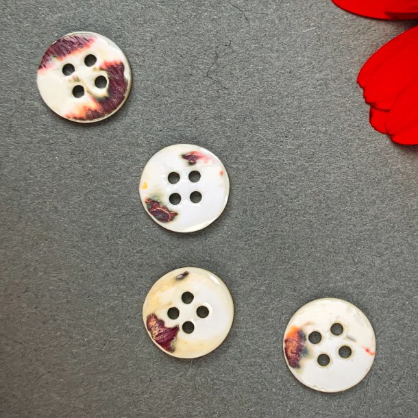 Fire vintage perlemorsknapper, natur - 10 mm