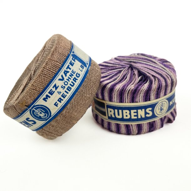 To ruller vintage kunstsilke