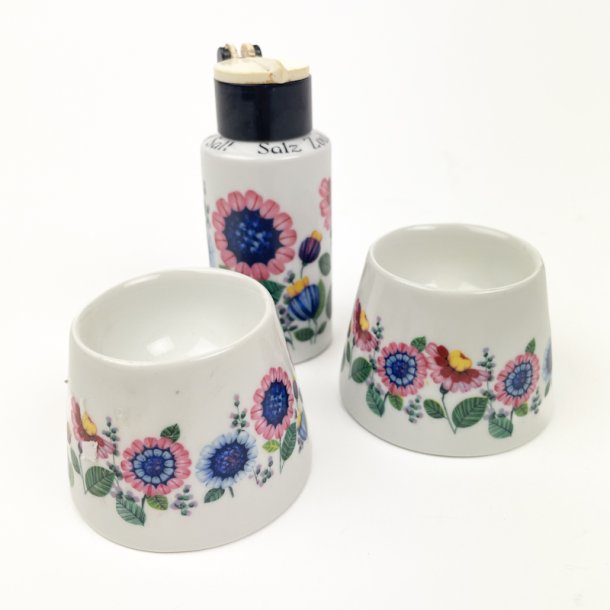 Blomstret retro k�kkens�t