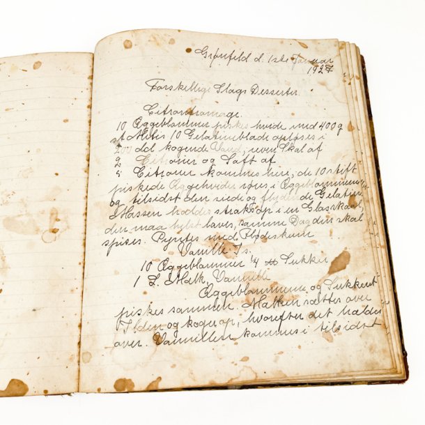 Antik h�ndskrevet kogebog � 1927