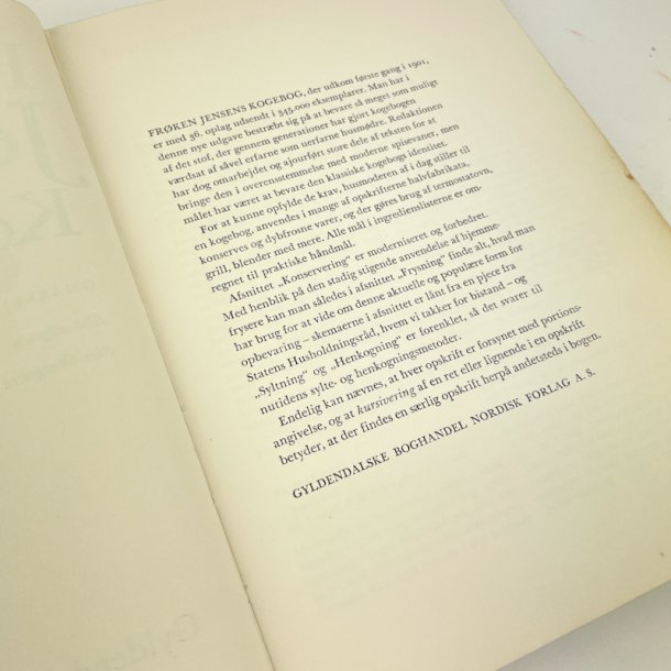 Vintage Fr�ken Jensens Kogebog