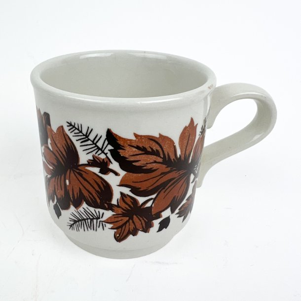 Engelsk retro krus med brune blomster