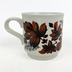 Engelsk retro krus med brune blomster