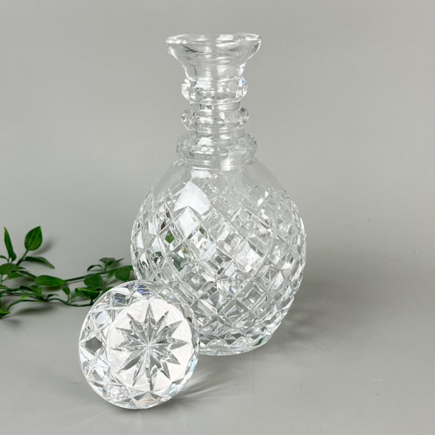 Klar vintage krystalkaraffel